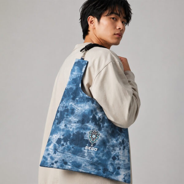 AE005 กระเป๋าพับได้ Avispa สีน้ำเงินมัดย้อม